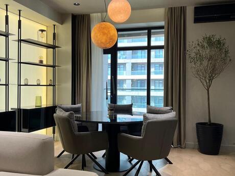 3 otaqlı yeni tikili - 8 Noyabr m. - 148 m²