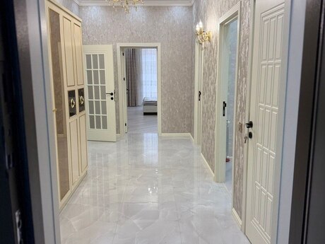 3 otaqlı yeni tikili - 28 May m. - 80 m²