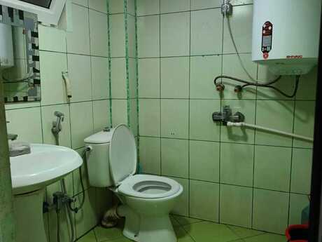 2 otaqlı köhnə tikili - Qara Qarayev m. - 60 m²