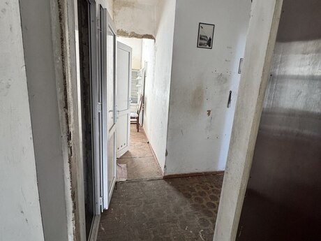 2 otaqlı köhnə tikili - Bayıl q. - 55 m²