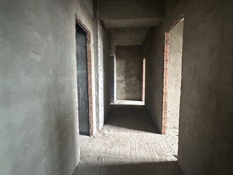 4 otaqlı yeni tikili - Şah İsmayıl Xətai m. - 203 m²