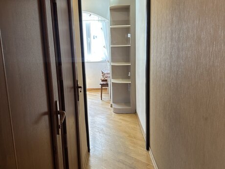 2 otaqlı köhnə tikili - Azadlıq Prospekti m. - 90 m²