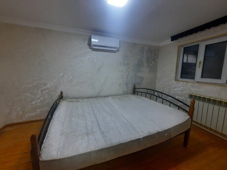 2 otaqlı həyət evi/bağ evi - 20-ci sahə q. - 60 m²