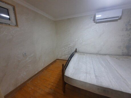 2 otaqlı həyət evi/bağ evi - 20-ci sahə q. - 60 m²