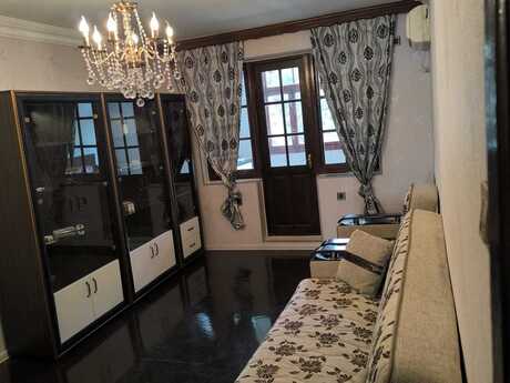 2 otaqlı köhnə tikili - Binə q. - 50 m²