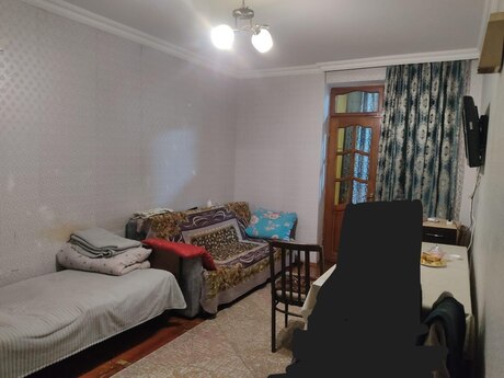 2 otaqlı köhnə tikili - 8-ci kilometr q. - 37 m²