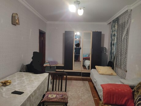 2 otaqlı köhnə tikili - 8-ci kilometr q. - 37 m²