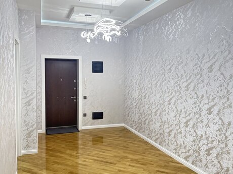 3 otaqlı yeni tikili - Azadlıq Prospekti m. - 126 m²