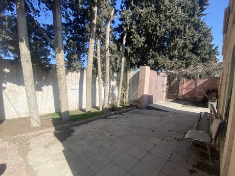3 otaqlı həyət evi/bağ evi - Saray q. - 75 m²