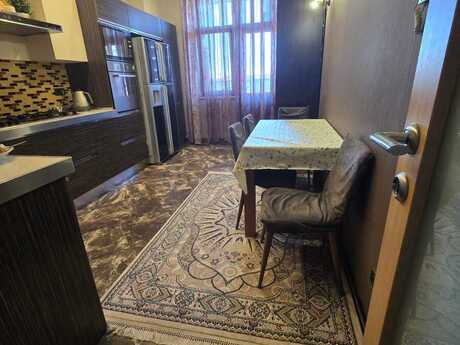 3 otaqlı yeni tikili - Nəsimi r. - 149 m²