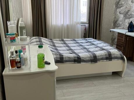 3 otaqlı köhnə tikili - Memar Əcəmi m. - 66 m²