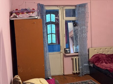 Elan №6137824 - Bakı, Qaraçuxur q., 1 otaqlı, 44 m², 2/5 mərtəbə