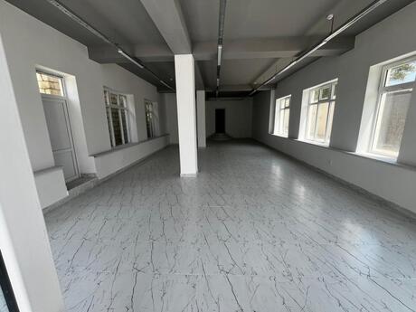 Obyekt - Bakıxanov q. - 242 m²