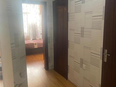 2 otaqlı yeni tikili - 8 Noyabr m. - 70 m²