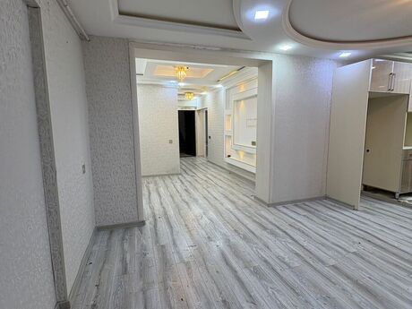 3 otaqlı köhnə tikili - Bakıxanov q. - 85 m²
