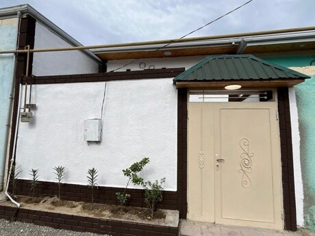 2 otaqlı həyət evi/bağ evi - Binə q. - 50 m²