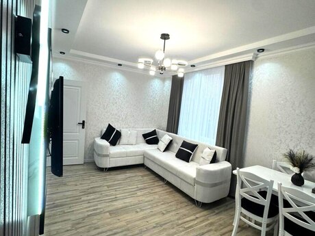 2 otaqlı köhnə tikili - Neftçilər m. - 42 m²