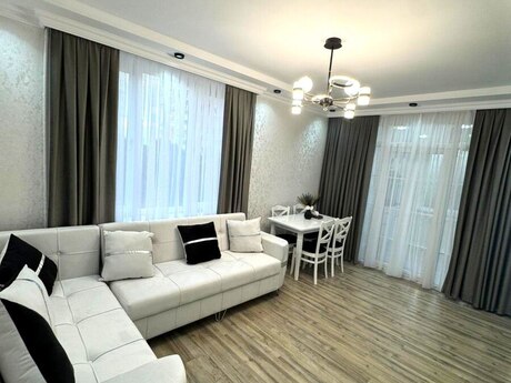 Elan №6137921 - Bakı, Neftçilər m., 2 otaqlı, 42 m², 4/5 mərtəbə