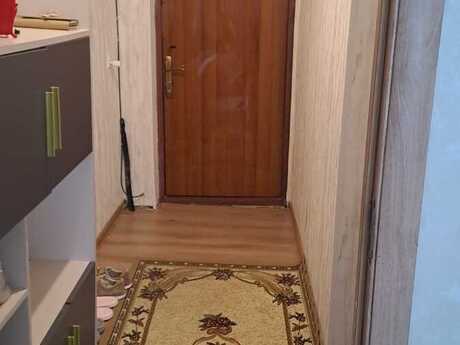 2 otaqlı köhnə tikili - Bakıxanov q. - 40 m²