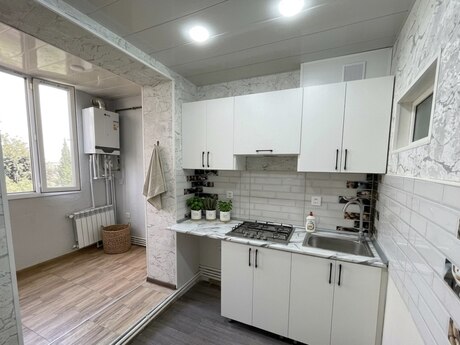 2 otaqlı köhnə tikili - Nəriman Nərimanov m. - 60 m²