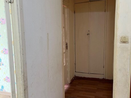 3 otaqlı köhnə tikili - Hövsan q. - 70 m²