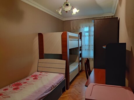 3 otaqlı köhnə tikili - Gənclik m. - 70 m²