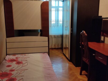3 otaqlı köhnə tikili - Gənclik m. - 70 m²