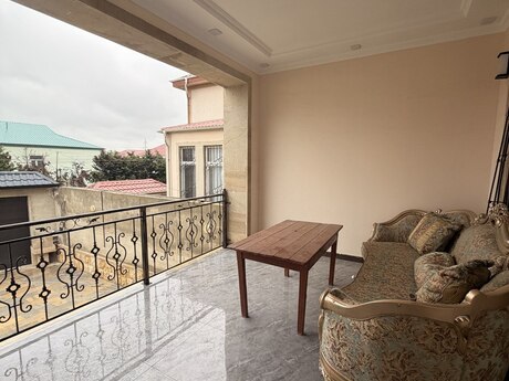 6 otaqlı həyət evi/bağ evi - Suraxanı r. - 400 m²