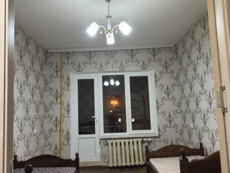 3 otaqlı köhnə tikili - Həzi Aslanov m. - 80 m²