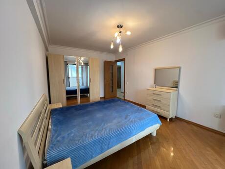 3 otaqlı yeni tikili - 28 May m. - 100 m²