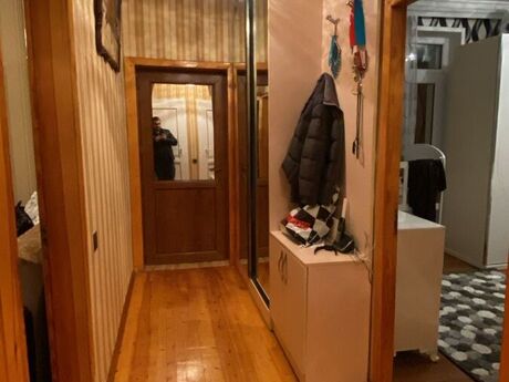 2 otaqlı köhnə tikili - Qaraçuxur q. - 62 m²