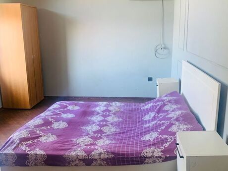 10 otaqlı həyət evi/bağ evi - Şüvəlan q. - 600 m²