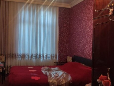 2 otaqlı köhnə tikili - Gəncə - 65 m²