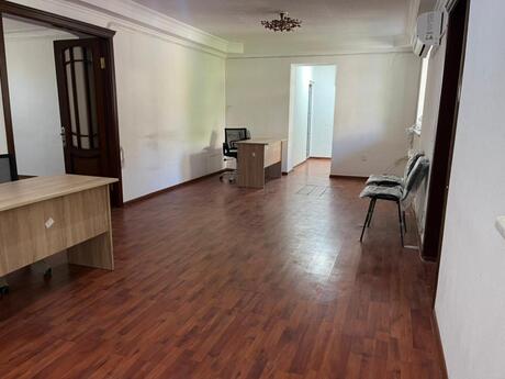 Obyekt - Xırdalan - 80 m²