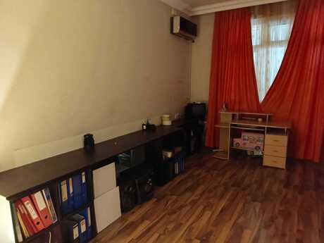 5 otaqlı yeni tikili - Şah İsmayıl Xətai m. - 171 m²