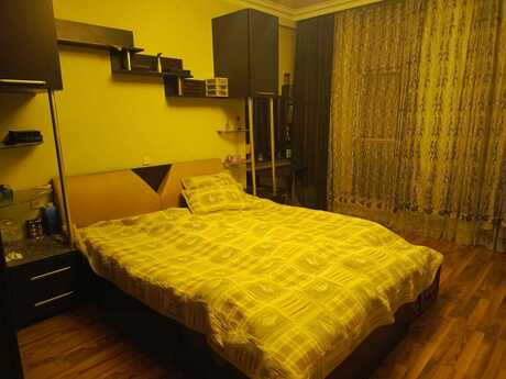 5 otaqlı yeni tikili - Şah İsmayıl Xətai m. - 171 m²