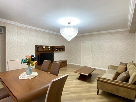 2 otaqlı yeni tikili - İnşaatçılar m. - 88 m²