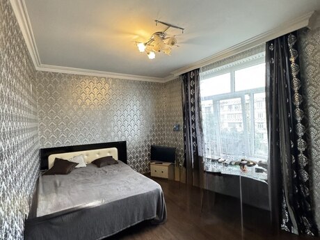 2 otaqlı köhnə tikili - Bakıxanov q. - 41 m²