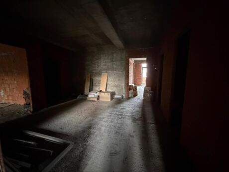3 otaqlı yeni tikili - Elmlər Akademiyası m. - 156 m²