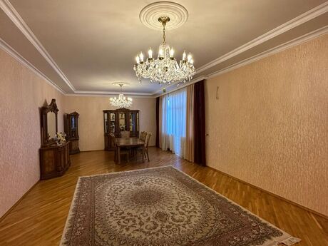 3 otaqlı yeni tikili - Elmlər Akademiyası m. - 175 m²