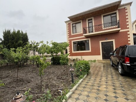 4 otaqlı həyət evi/bağ evi - Fatmayı q. - 240 m²
