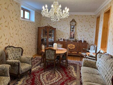 4 otaqlı həyət evi/bağ evi - Gəncə - 125 m²