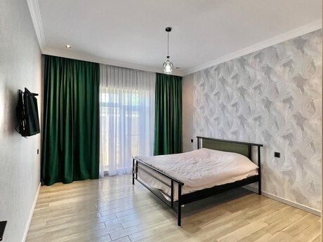 4 otaqlı həyət evi/bağ evi - Qala q. - 170 m²