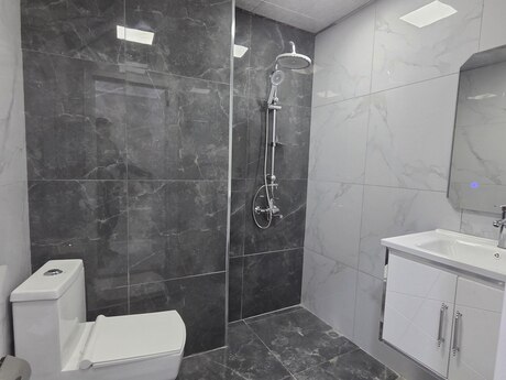 2 otaqlı yeni tikili - Xırdalan - 61 m²