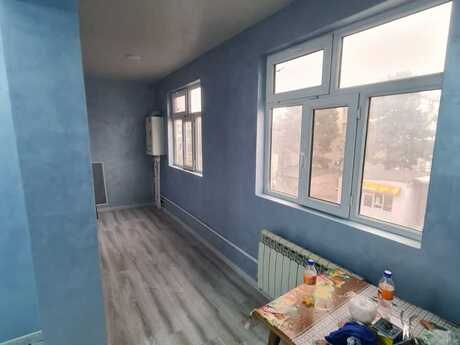 4 otaqlı köhnə tikili - Xırdalan - 110 m²