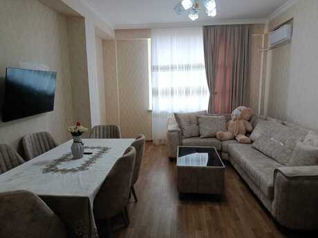 Elan №6138148 - Bakı, Binəqədi r., 3 otaqlı, 88 m², 3/7 mərtəbə