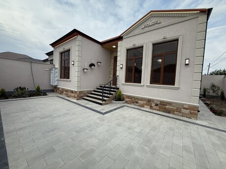 4 otaqlı həyət evi/bağ evi - Maştağa q. - 110 m²