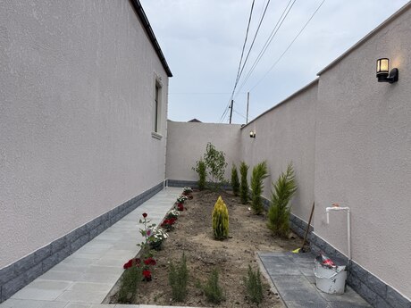 4 otaqlı həyət evi/bağ evi - Maştağa q. - 110 m²