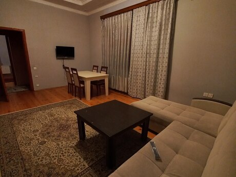 3 otaqlı həyət evi/bağ evi - Binəqədi q. - 75 m²