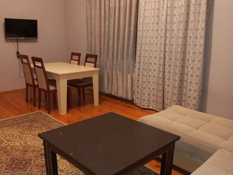 3 otaqlı həyət evi/bağ evi - Binəqədi q. - 75 m²